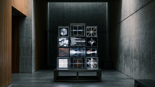 深層の探求──南依岐の「アルゴリズム」絵画における引き算と構築の美学