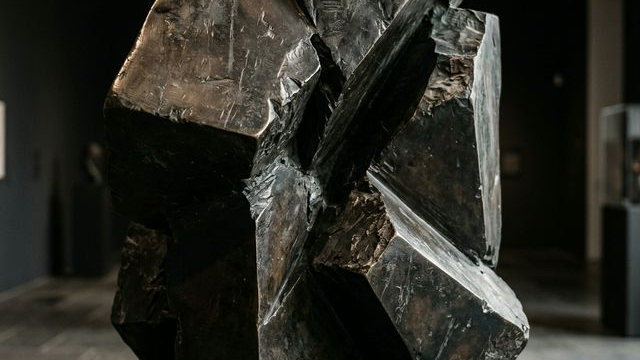 空間を支配する記憶の形——母なる蜘蛛と家父長制の抑圧