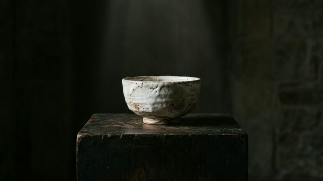 深淵を覗く:文士から工芸へ、空間が内包する美学の系譜